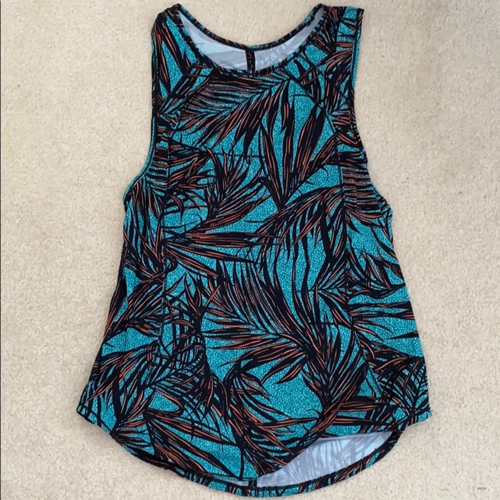 Lululemon sculpt palm tank